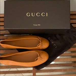 Gucci Cellarius Flats in Nectar
